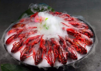 上海進口加拿大龍蝦報關(guān)流程_冷凍龍蝦清關(guān)費用
