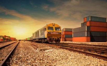 個人和貿(mào)易公司能自己做報關嗎?