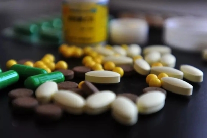 上海原料藥進(jìn)口清關(guān)資料_藥品通關(guān)申請流程要求