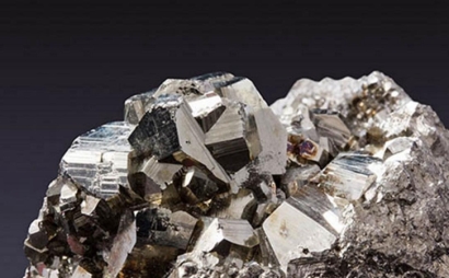 鐵礦石進(jìn)口報關(guān)資料_鐵礦石進(jìn)口清關(guān)代理費