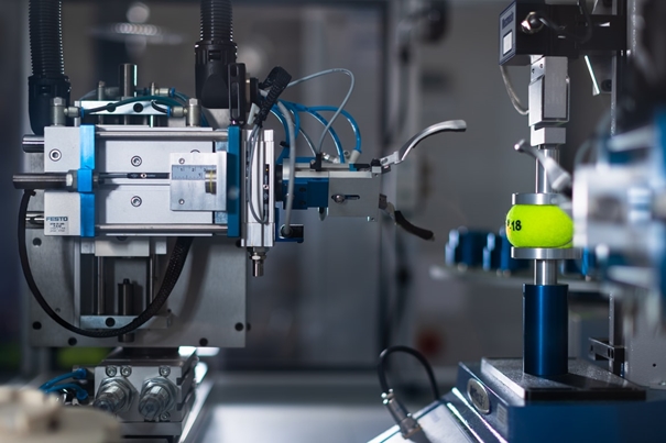 1644401871239665.jpg 進口二手機床清關代理_副本.jpg